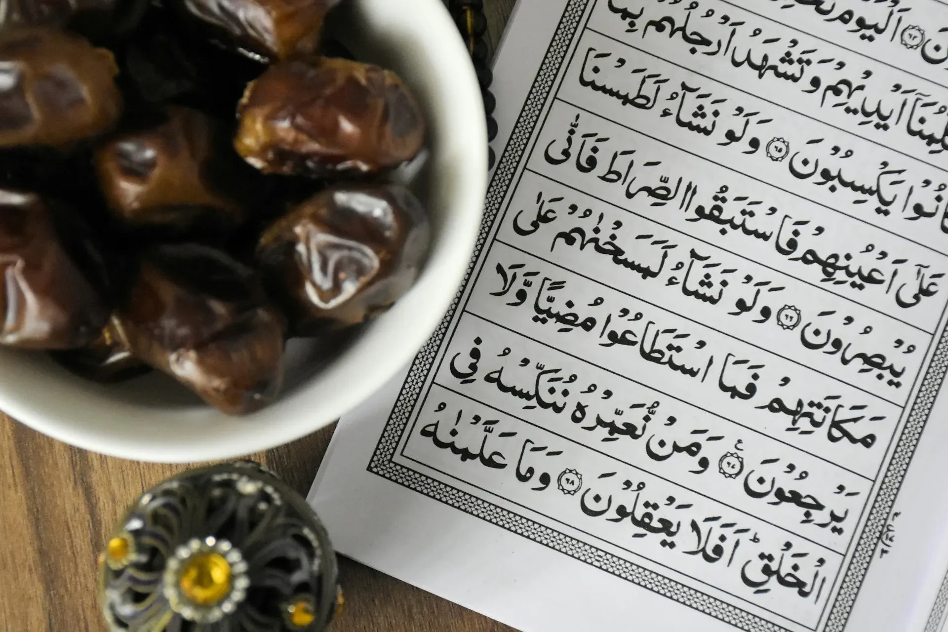 فوائد الصيام المتقطع: كيف يسهم في تحسين الصحة وفقدان الوزن؟