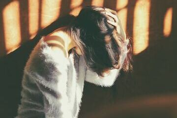 5 علامات تحذيرية تخبرنا بأننا لا نتناول القدر الكاف من الطعام